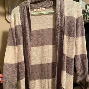 Light weight cardigan